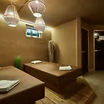 Hotel Lajta Park 4*