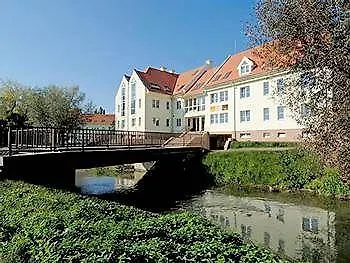 Lajta Park 4*