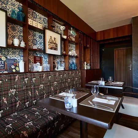 Lajta Park Отель