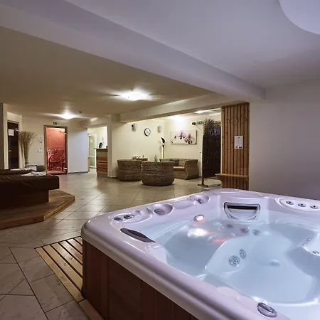 Lajta Park 4* Mosonmagyaróvár