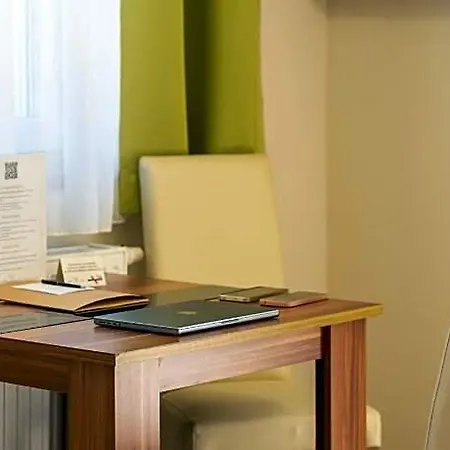 Szálloda Lajta Park 4*