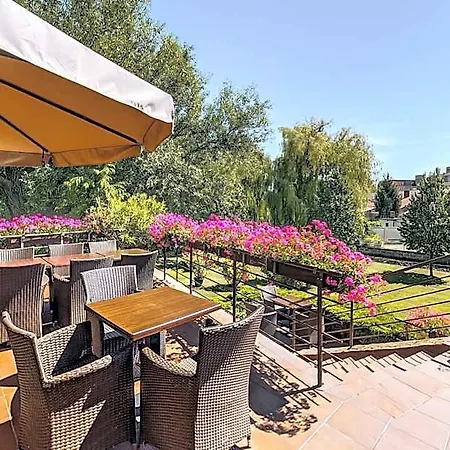 Szálloda Lajta Park